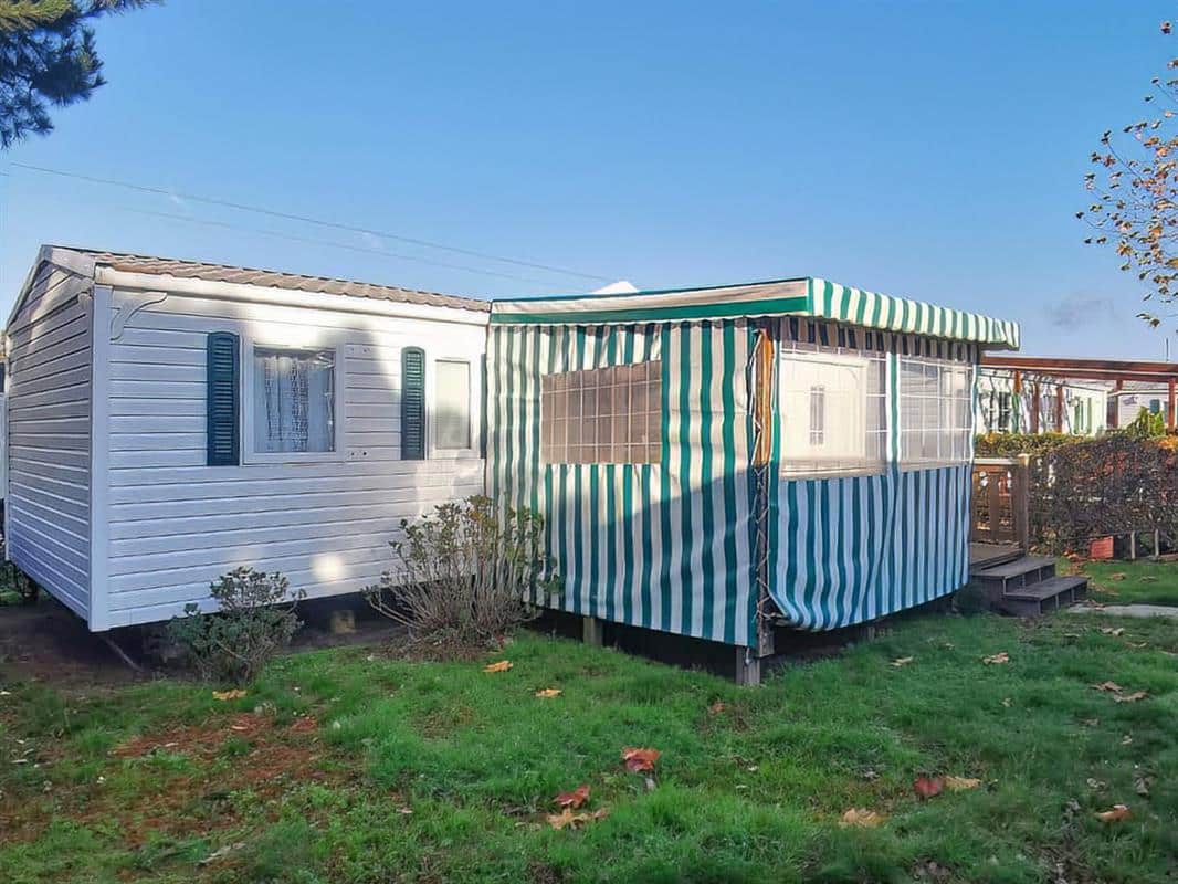 3-bedroom mobile home EDEN semi-covered terrace